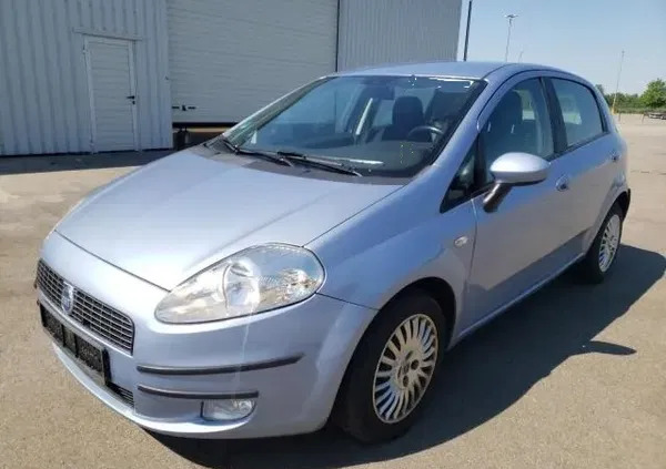 samochody osobowe Fiat Grande Punto cena 11700 przebieg: 163000, rok produkcji 2009 z Wadowice